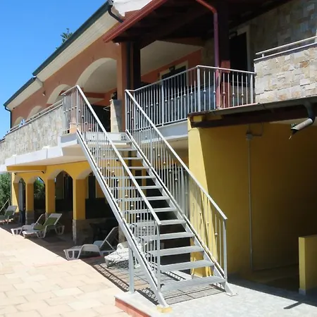 Terrazze Sul Mare Alla Ciaccia - 2 Apartmán *